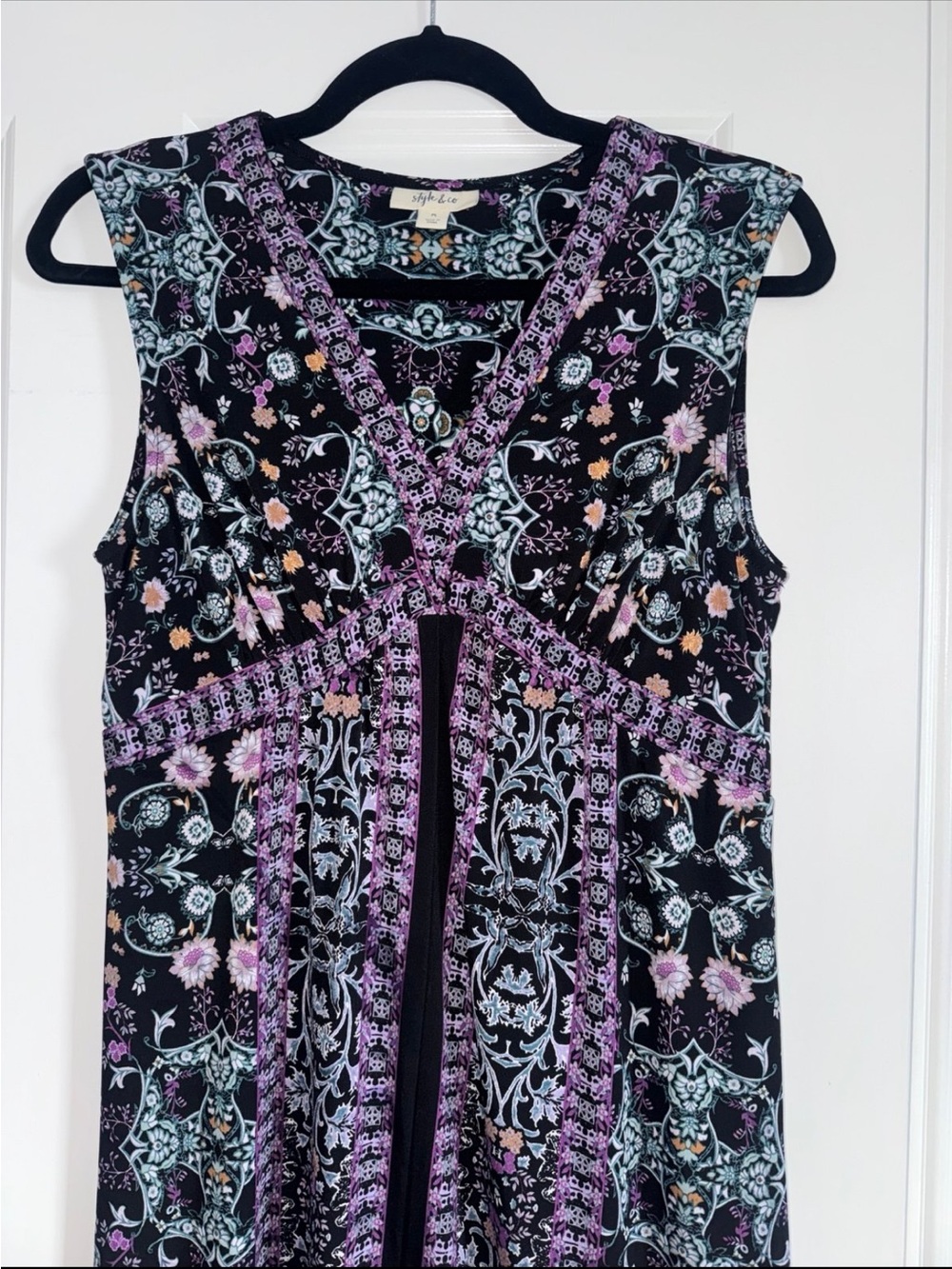 Style & Co. Sleeveless Floral V-Neck Women's Maxi Dress - Petite Large